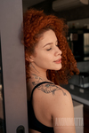 Anonimatta - Angel Vinitska (RedHead)