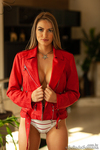 Bella da Semana - Dhenelle Fernandes