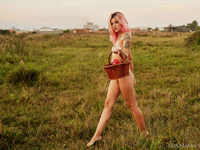 Guapa Magazine - Carolina Rodriguez