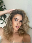 OnlyFans Elena Kamperi