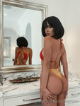 OnlyFans Elena Kamperi