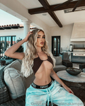 OnlyFans Elena Kamperi