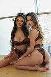 OnlyFans Elena Kamperi
