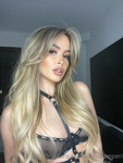OnlyFans Elena Kamperi