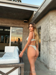 OnlyFans Elena Kamperi