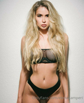 OnlyFans Elena Kamperi