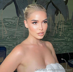 OnlyFans Elena Kamperi