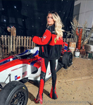 OnlyFans Elena Kamperi