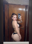 Ruivinha deliciosa que eu achei no erome