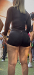 Rabo gostoso dess aloira de shorts preto