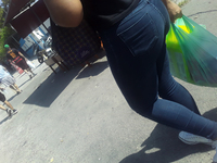 Rabo Gostoso dessa morena se curvando para mim