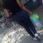 Rabo Gostoso dessa morena se curvando para mim