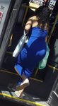 Vestido azul coladinho marcacando o corpinho gostoso