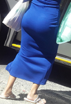 Vestido azul coladinho marcacando o corpinho gostoso