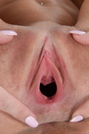 Oque Fizeram com estas Bucetas???