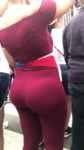 porra ela ta deixando todo mundo d epau duro