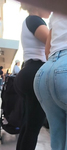 Duas irmãs MILFs com troncos extragrandes