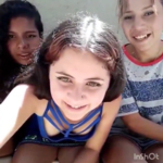 3 Putinhas Safadas se masturbando 3
