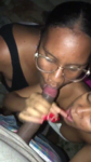 Diviidindo a Rola com a filha