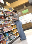 Milf gostosa e inocente com barriga de grávida