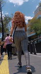 Quando ela Pucha para cima a calça me enlouqueço