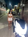 Ninfeta Morena de Biquini bem safadinho