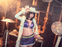 Umeko J - Nico Robin (Miss All Sunday)