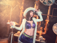 Umeko J - Nico Robin (Miss All Sunday)