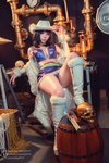 Umeko J - Nico Robin (Miss All Sunday)