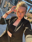 Casual Hot