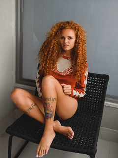 Guapa Magazine - Vanessa Lancaster