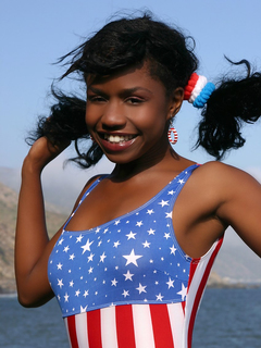 KissPromise - Pics from Red White & Blue