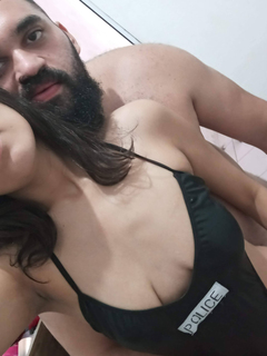 Nayara fazendo feitiço